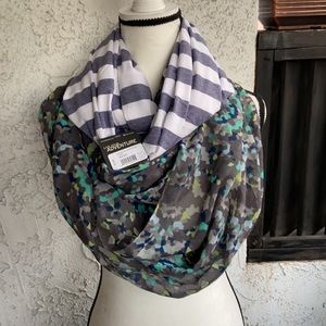 NEW Bundle of 2 Eddie Bauer circle scarves